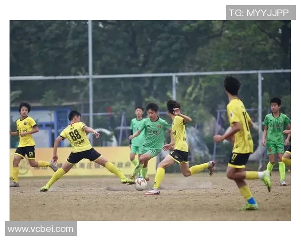 足球高球球星的辉煌之路:从赛场到绿茵,梦想与荣耀的交织 足球高球球星的辉煌之路:从赛场到绿茵,梦想与荣耀的交织